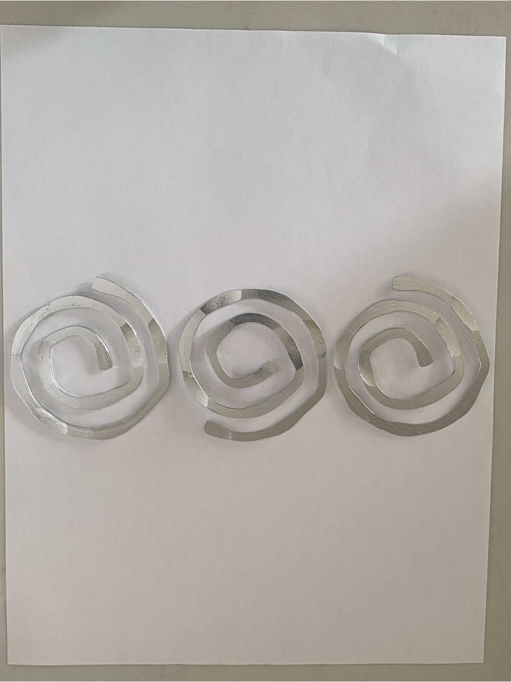 Silver Spiral Metal Clips - Picture 3 of 5